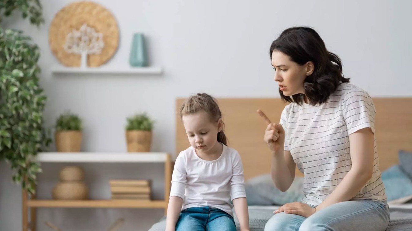 تربیت کودک بدون تنبیه و داد زدن؛ روش های موثر والدگری